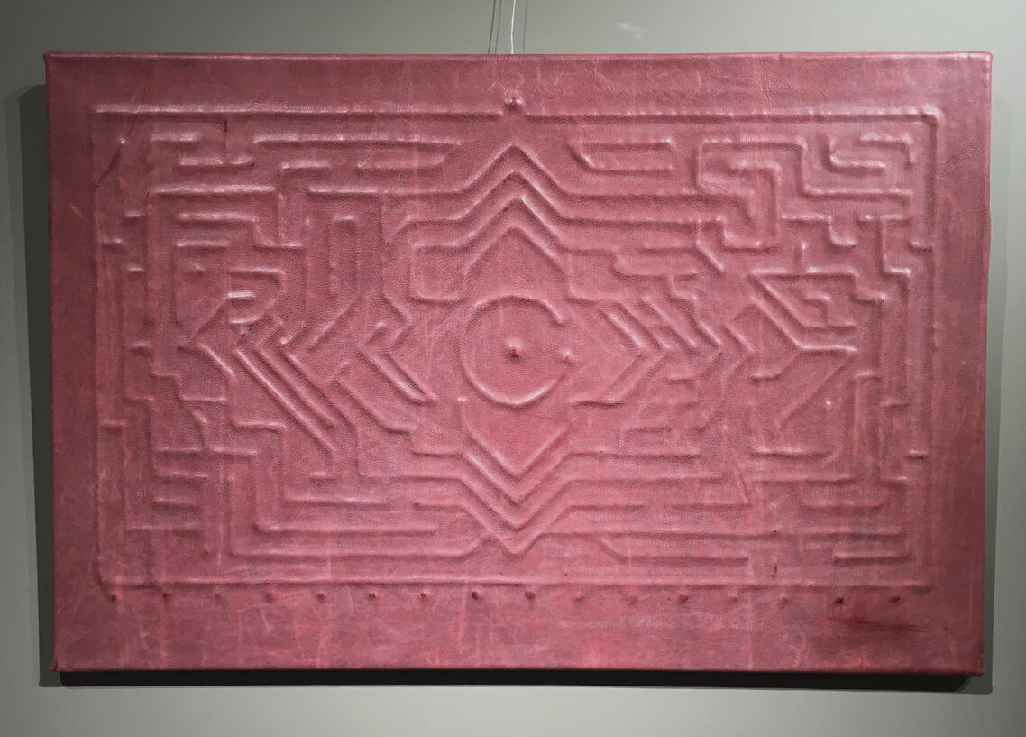 S/TÍTULO | 2024 | Pele, Madeira | 60 x 120 cm