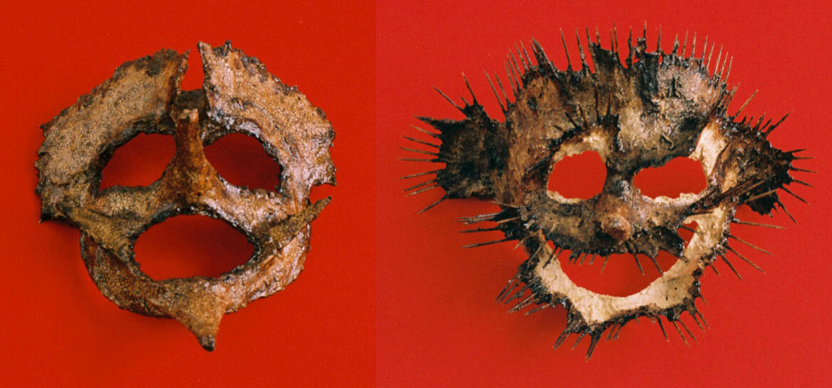 DA SÉRIE &quot;MÁSCARAS MIL&quot; | 2009-2015 | Pasta de Papel | 30 x 25 cm