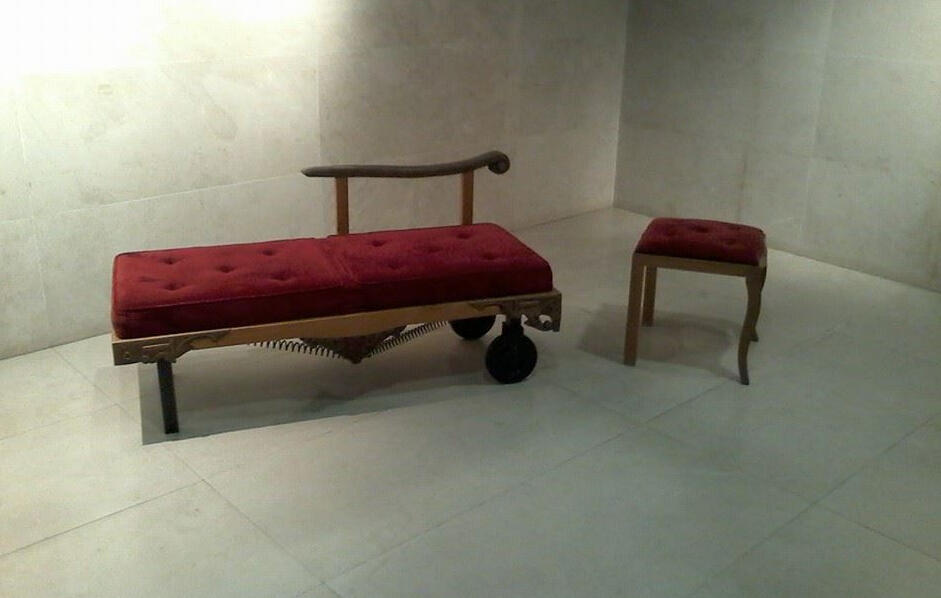 TCHÉKHOV E A ARTE MENOR, de Anton Tchékov | 2007 | Teatro | Objectos cénico, interpretaçãos | Encenação António Augusto Barros | A Escola da Noite | Oficina Municipal do Teatro | Coimbra